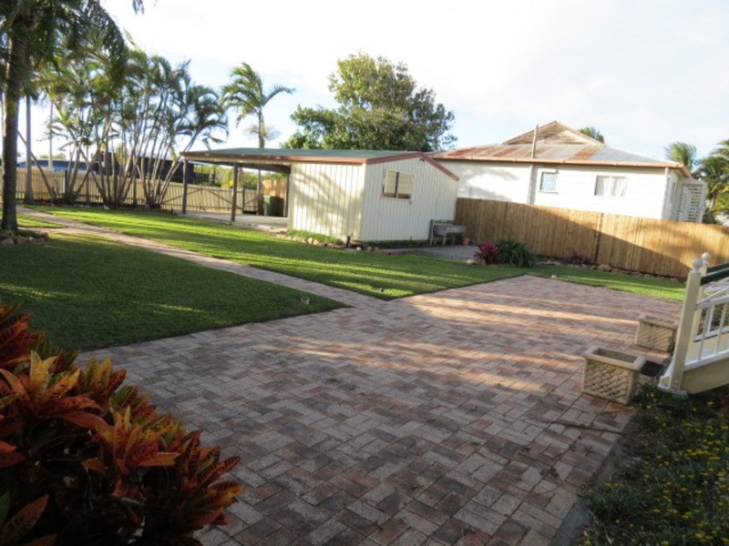 11 Thomas Street, Bowen QLD 4805