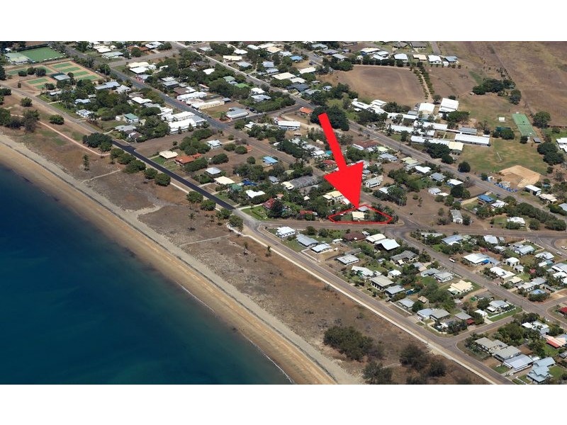 64 Murroona Street, Bowen QLD 4805