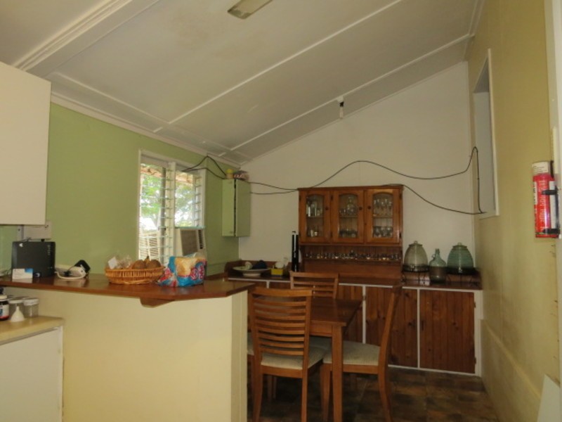 64 Murroona Street, Bowen QLD 4805