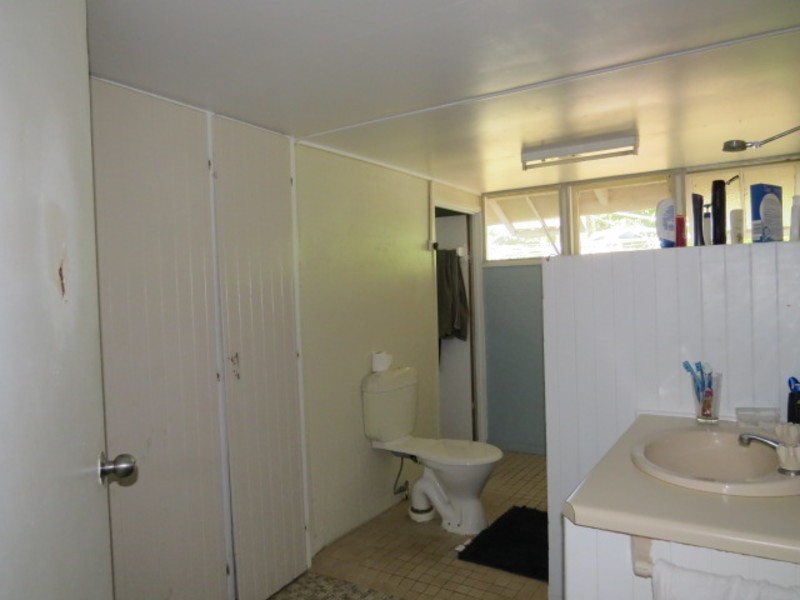 64 Murroona Street, Bowen QLD 4805