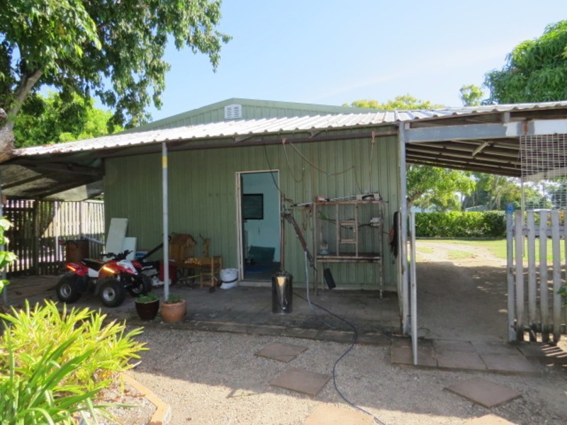 64 Murroona Street, Bowen QLD 4805