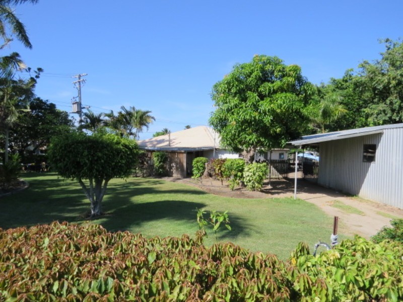 64 Murroona Street, Bowen QLD 4805