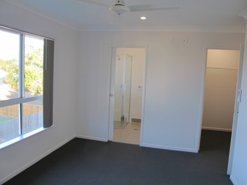 8 Pacific Drive, Bowen QLD 4805