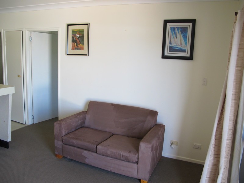 2/10 Poinciana Drive, Bowen QLD 4805