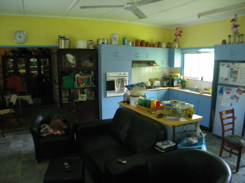 50 Holborne Street, Bowen QLD 4805