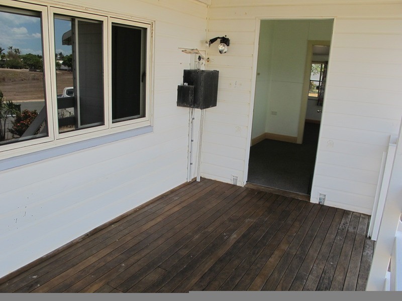 100 Dalrymple Street, Bowen QLD 4805