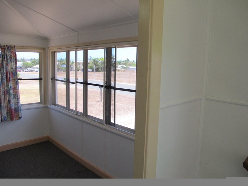 100 Dalrymple Street, Bowen QLD 4805