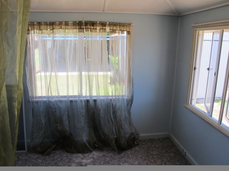 100 Dalrymple Street, Bowen QLD 4805