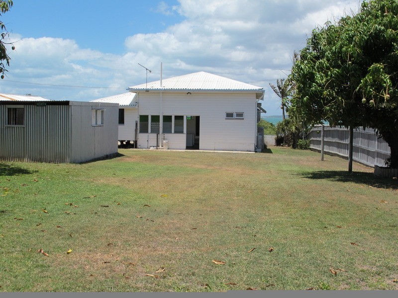 100 Dalrymple Street, Bowen QLD 4805