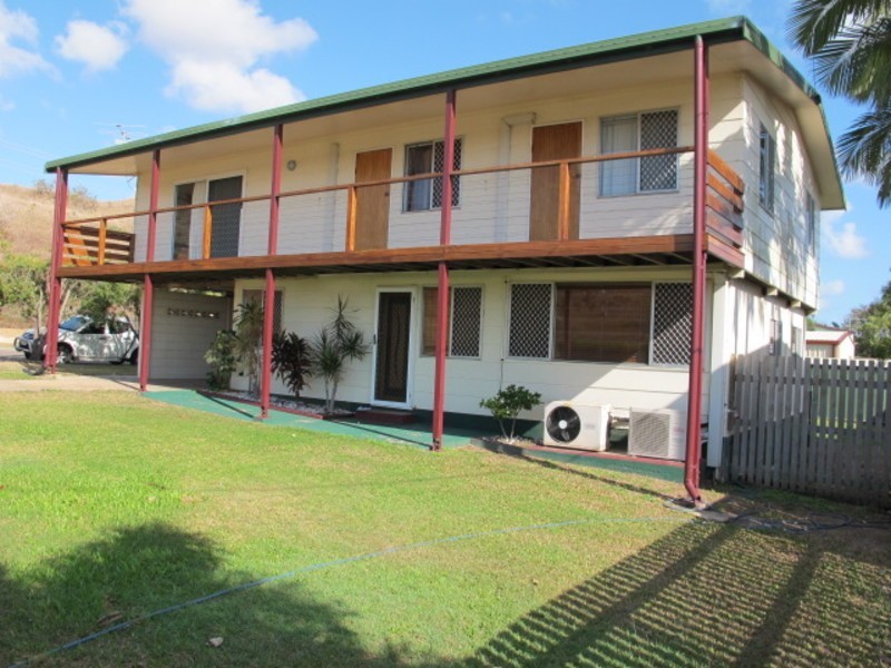 18 Daniel Street, Bowen QLD 4805