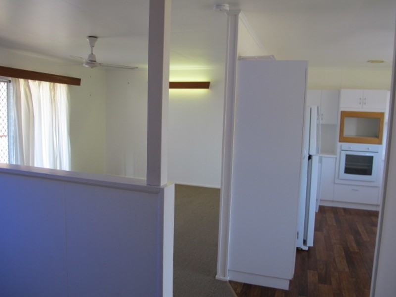 18 Daniel Street, Bowen QLD 4805