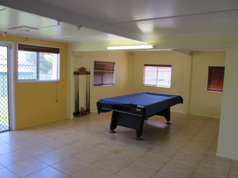 18 Daniel Street, Bowen QLD 4805