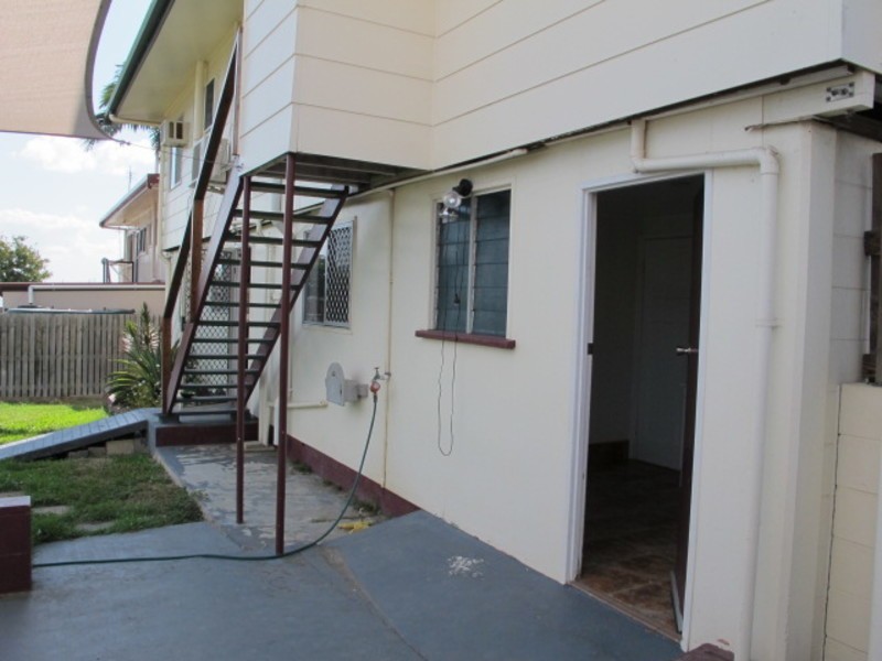 18 Daniel Street, Bowen QLD 4805