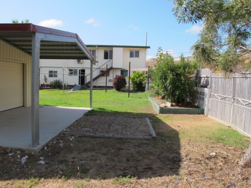 18 Daniel Street, Bowen QLD 4805