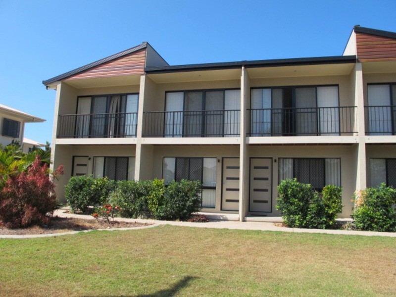 2/46 Gregory Street, Bowen QLD 4805