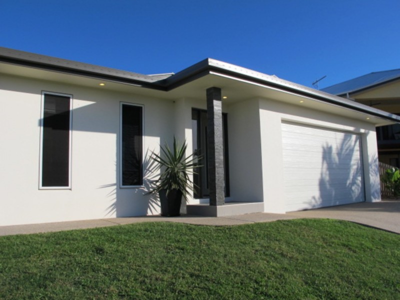 74 Ocean View Drive, Bowen QLD 4805