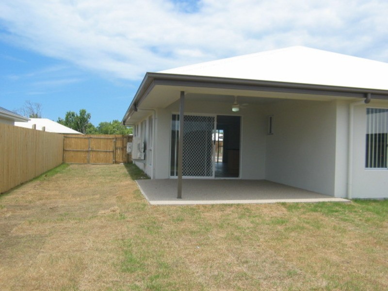 5 Cowrie Street, Bowen QLD 4805