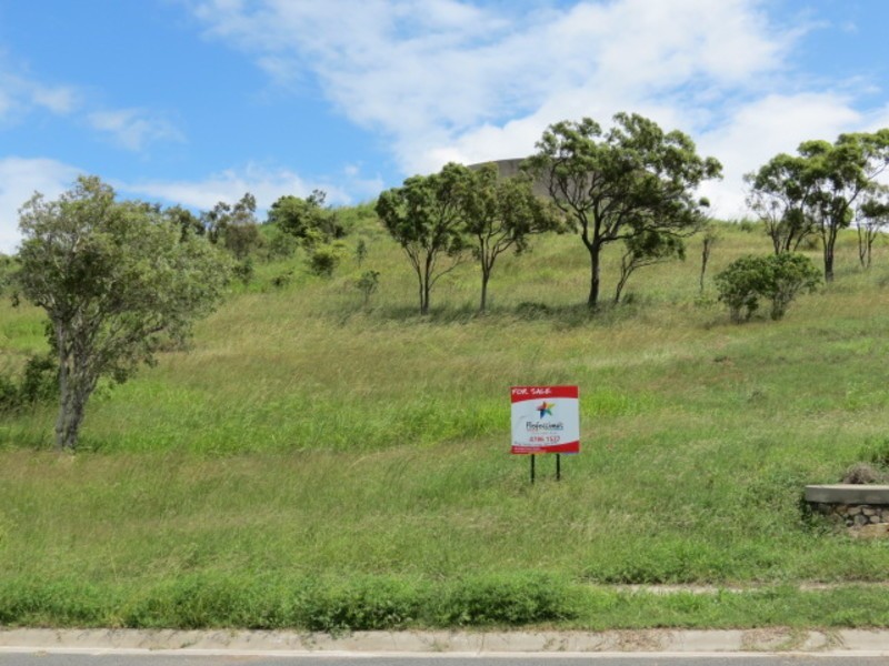 7 Allan Place, Bowen QLD 4805