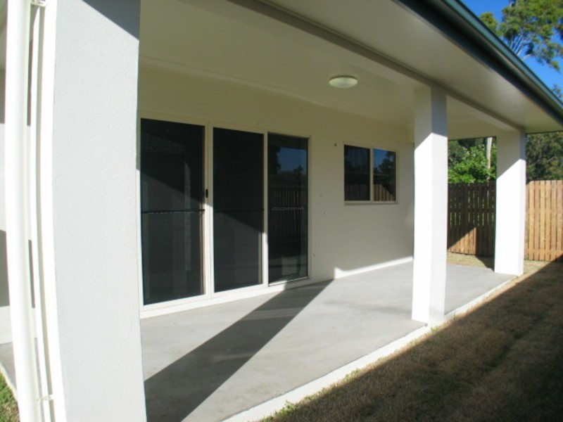6 Fifth Close, Bowen QLD 4805