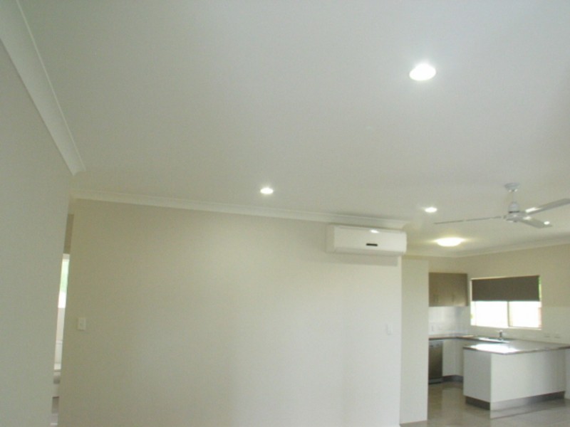 6 Fifth Close, Bowen QLD 4805