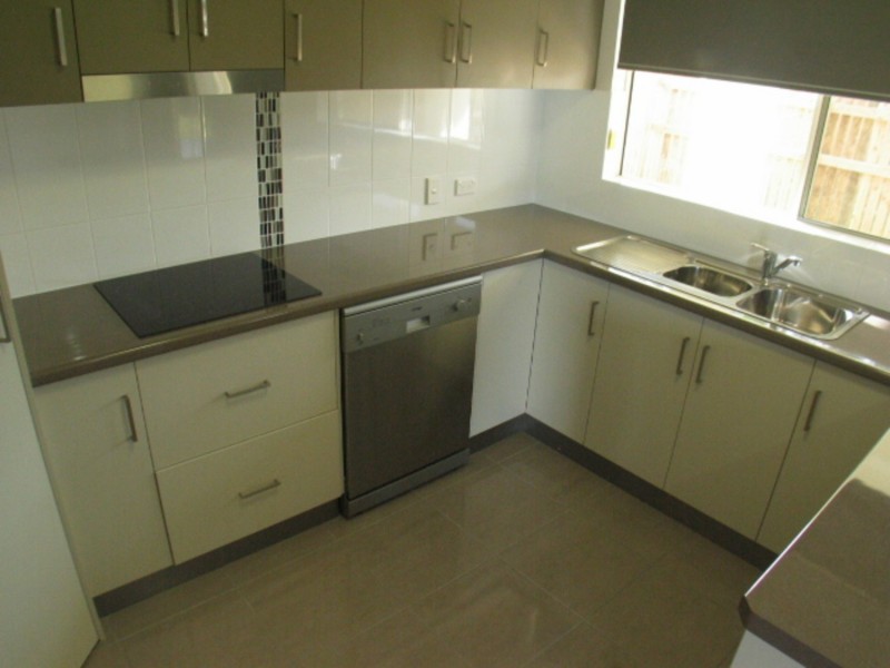6 Fifth Close, Bowen QLD 4805
