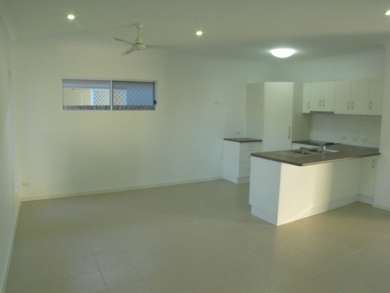 3/22 Tracey Street, Bowen QLD 4805