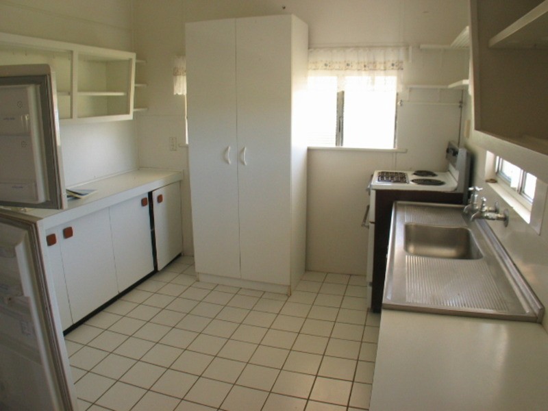112 Herbert Street, Bowen QLD 4805