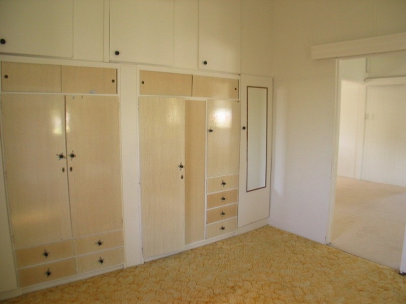 112 Herbert Street, Bowen QLD 4805