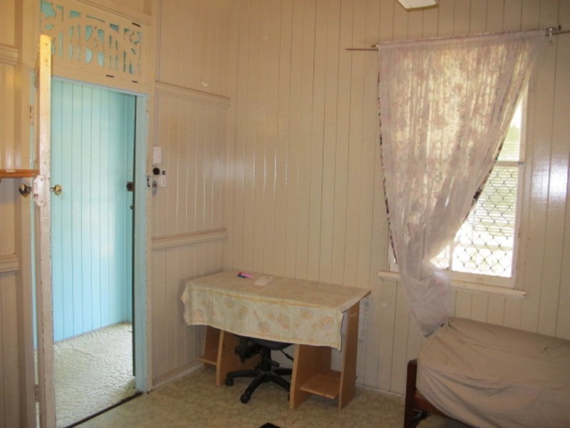 110 Herbert Street, Bowen QLD 4805