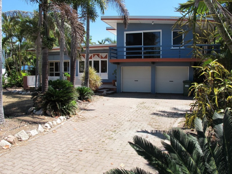 55 Esplanade, Bowen QLD 4805
