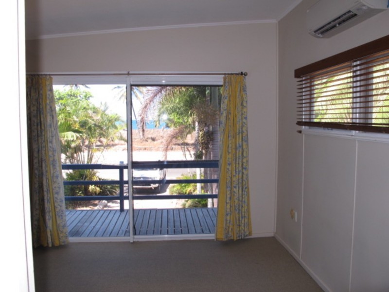 55 Esplanade, Bowen QLD 4805