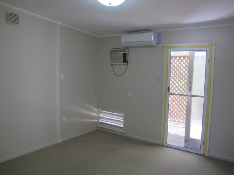55 Esplanade, Bowen QLD 4805