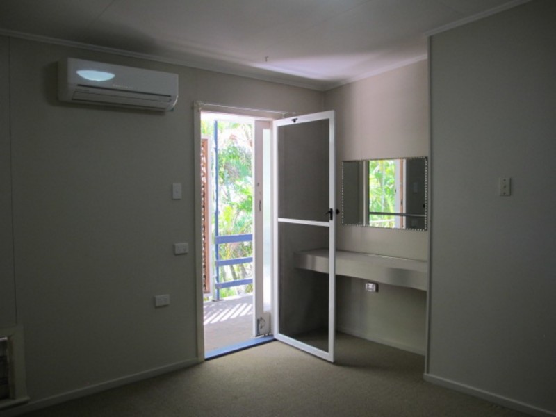 55 Esplanade, Bowen QLD 4805