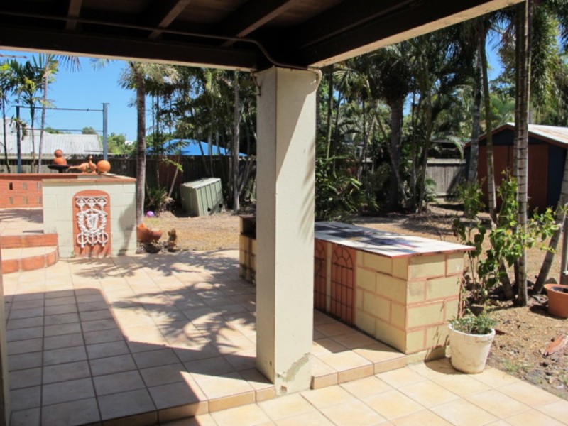 55 Esplanade, Bowen QLD 4805