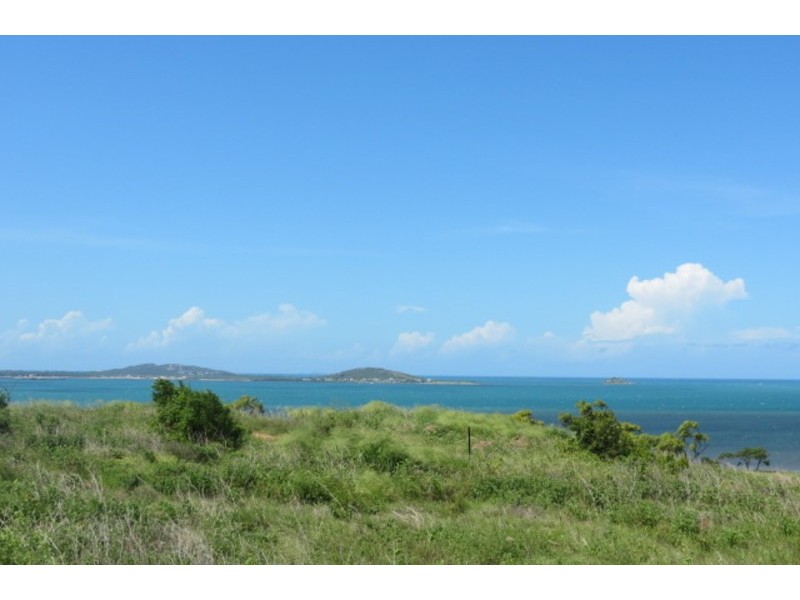 25 Harbour View Terrace, Bowen QLD 4805
