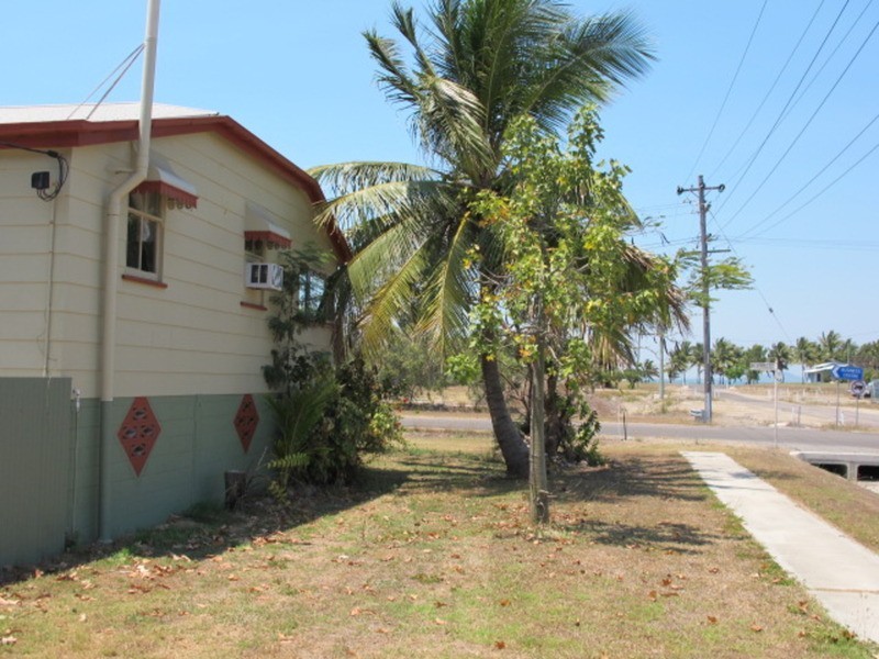 76 Dalrymple Street, Bowen QLD 4805