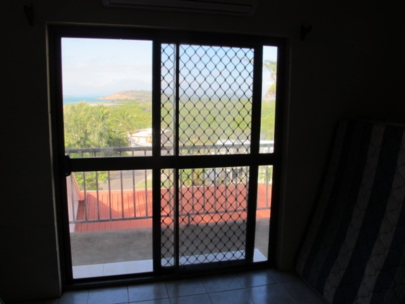 3/10 Poinciana Drive, Bowen QLD 4805