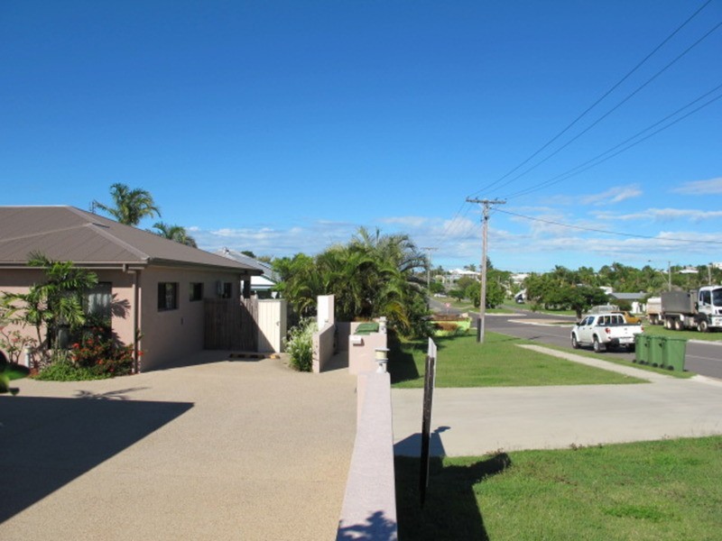3 & 5/11 Kennedy Street, Bowen QLD 4805
