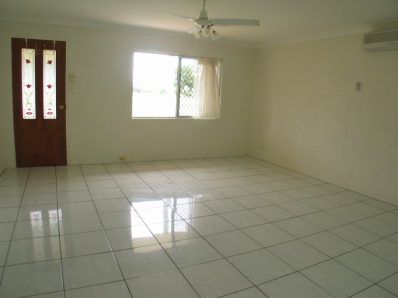 22 Eglinton Street, Bowen QLD 4805