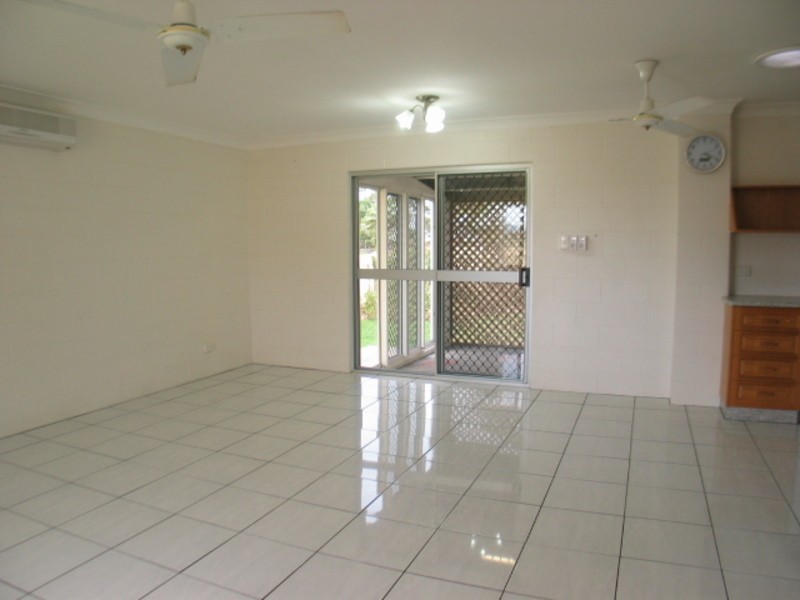 22 Eglinton Street, Bowen QLD 4805