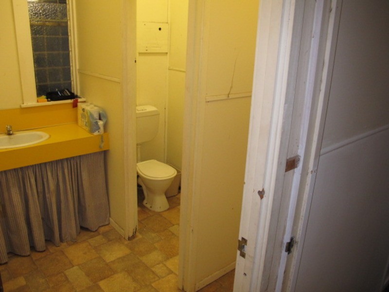 2/39 Powell Street, Bowen QLD 4805