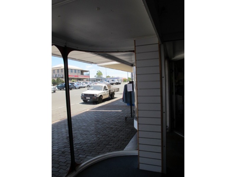 2/39 Powell Street, Bowen QLD 4805