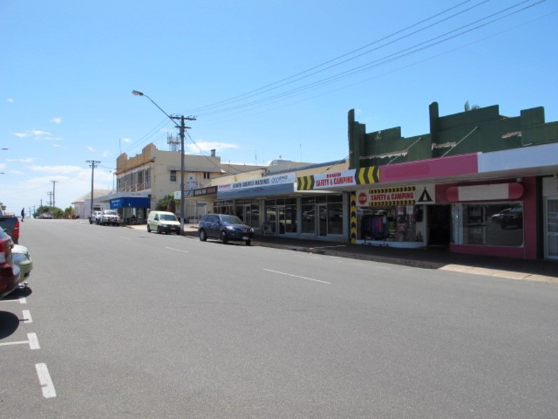 2/39 Powell Street, Bowen QLD 4805