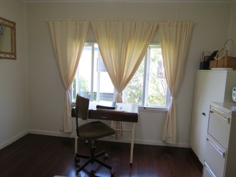 20 Gilbert Street, Bowen QLD 4805