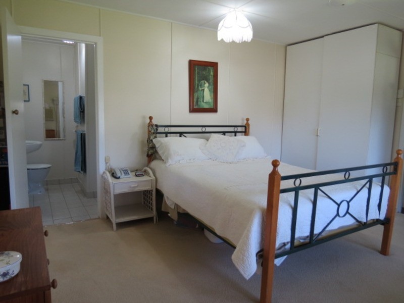 20 Gilbert Street, Bowen QLD 4805