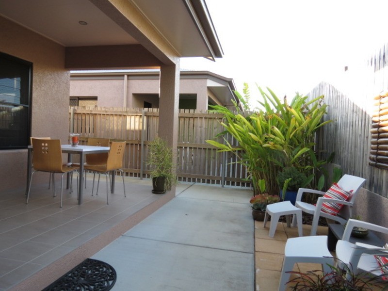 7/11 Kennedy Street, Bowen QLD 4805