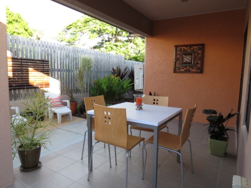 7/11 Kennedy Street, Bowen QLD 4805