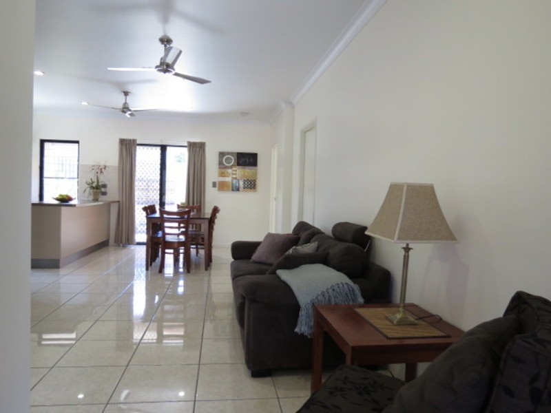 7/11 Kennedy Street, Bowen QLD 4805