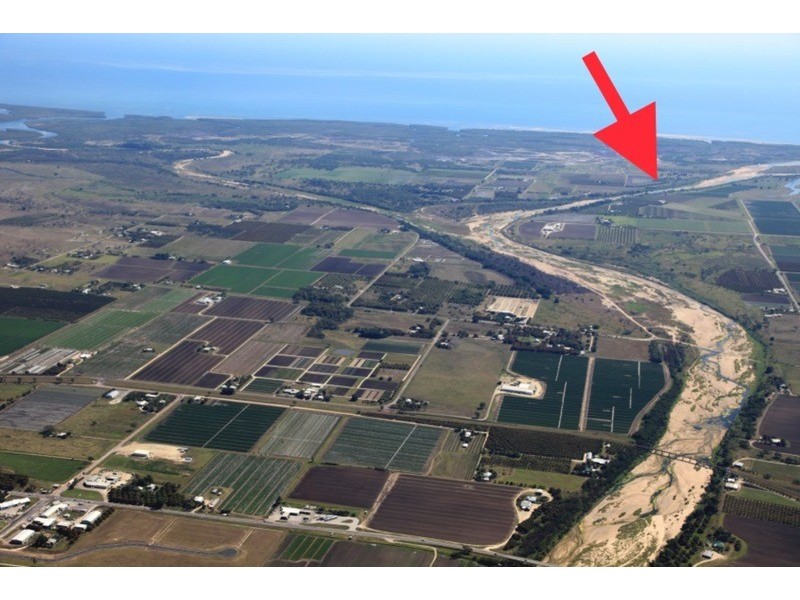 104 Weekes Road, Bowen QLD 4805