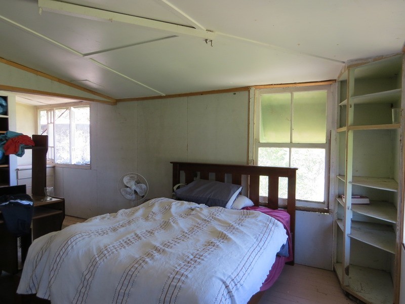 104 Weekes Road, Bowen QLD 4805